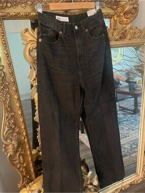 Zara NWT Women’s Wide Leg Jeans Sz 4